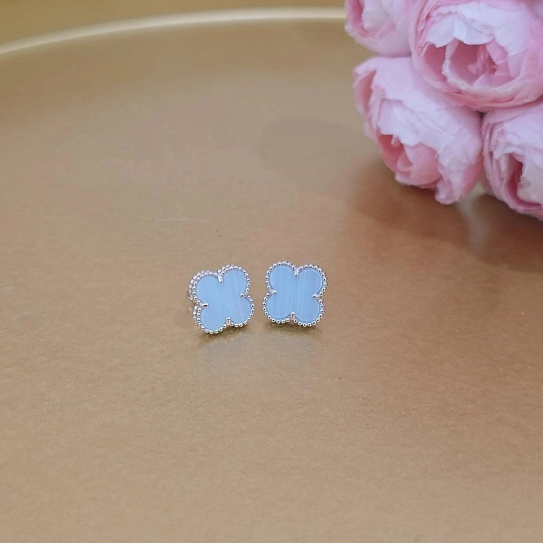V EARRINGS