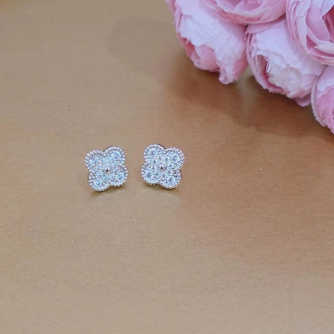 V EARRINGS