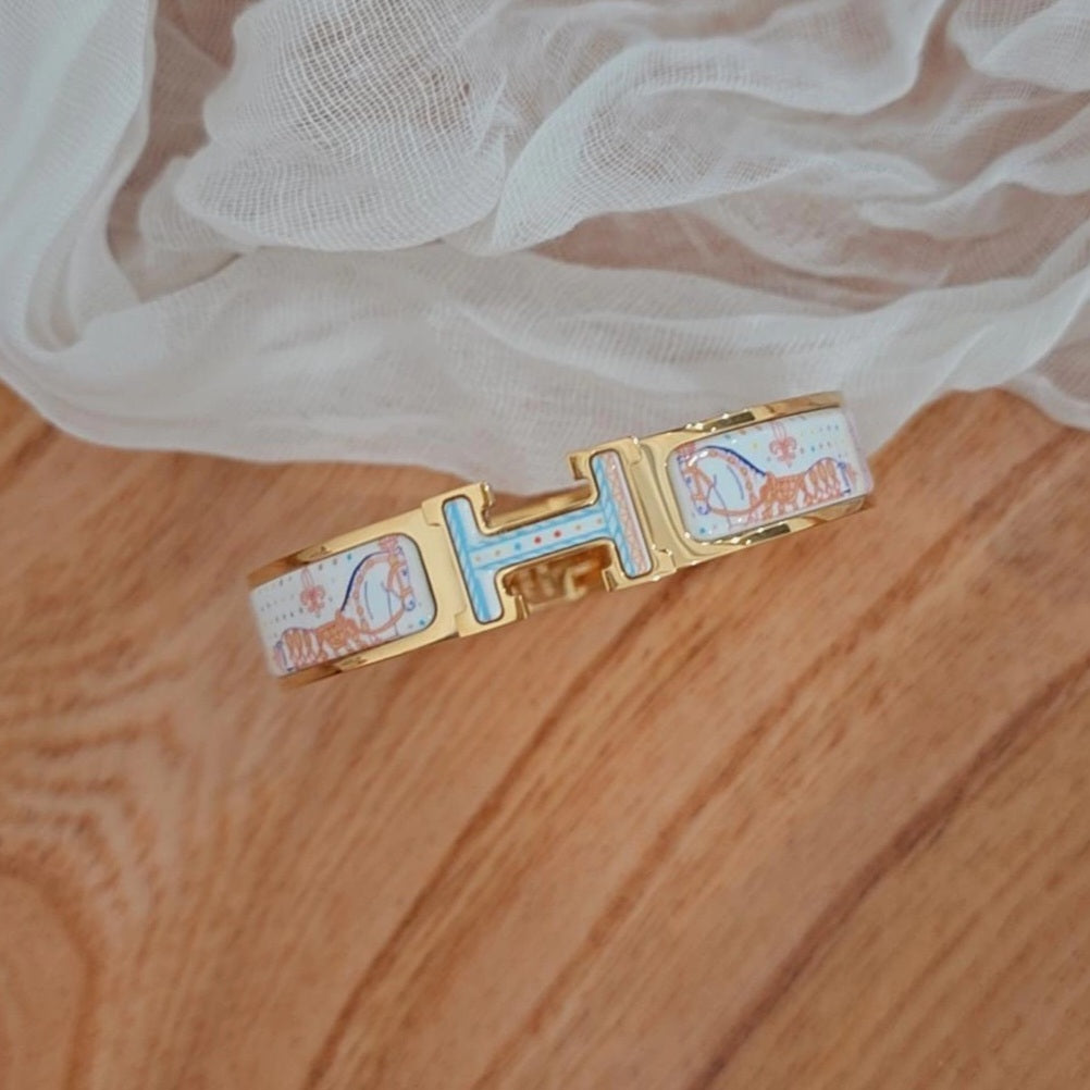 H Bracelet Ref 2