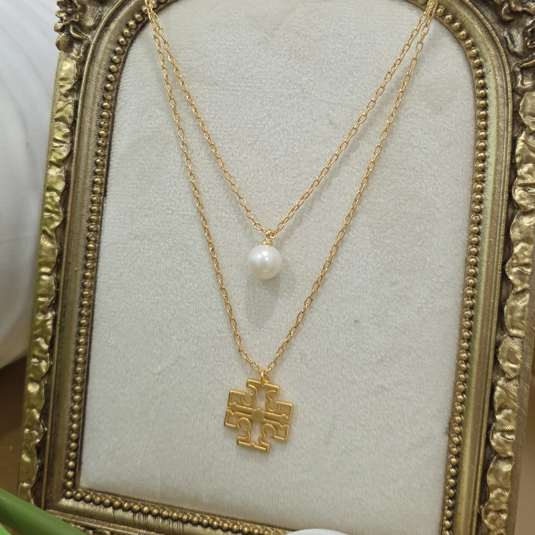 Tor Pearl Necklace