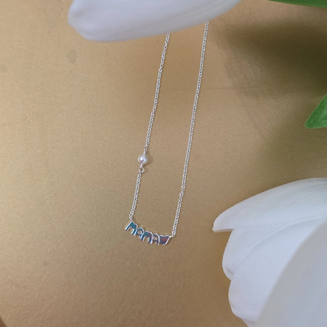 Mama Necklace