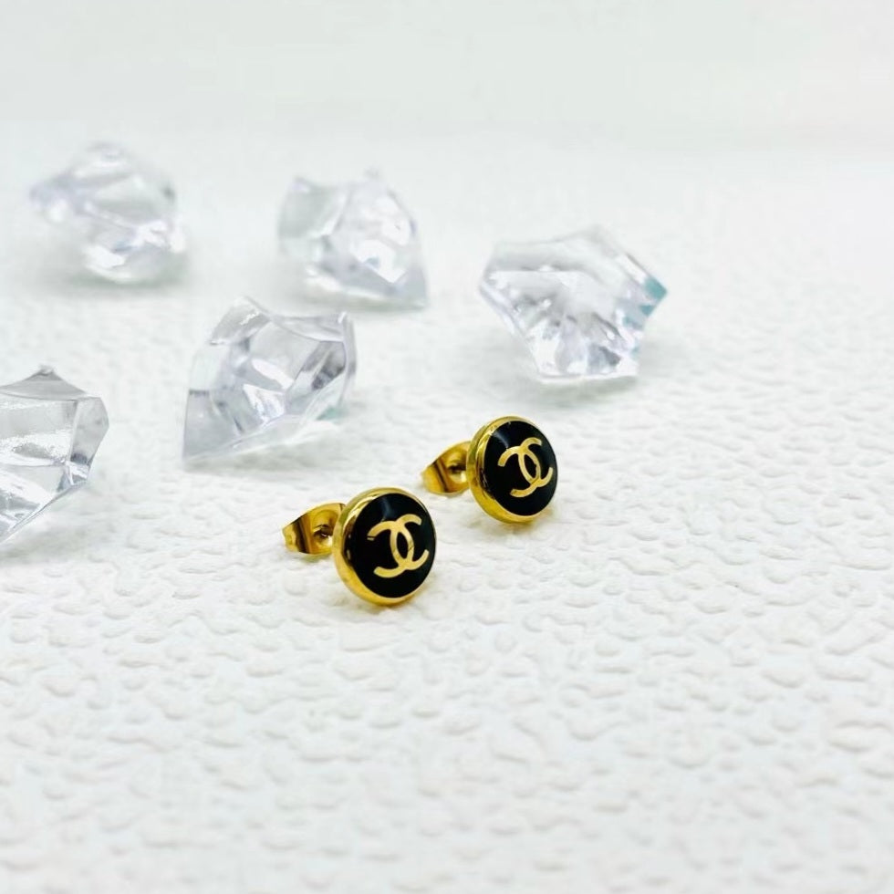 C Black Earrings