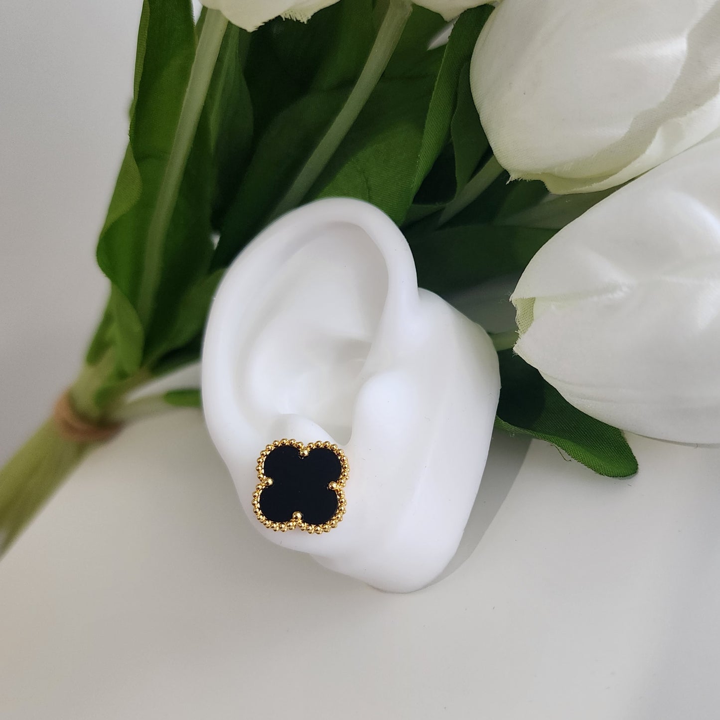 V EARRINGS