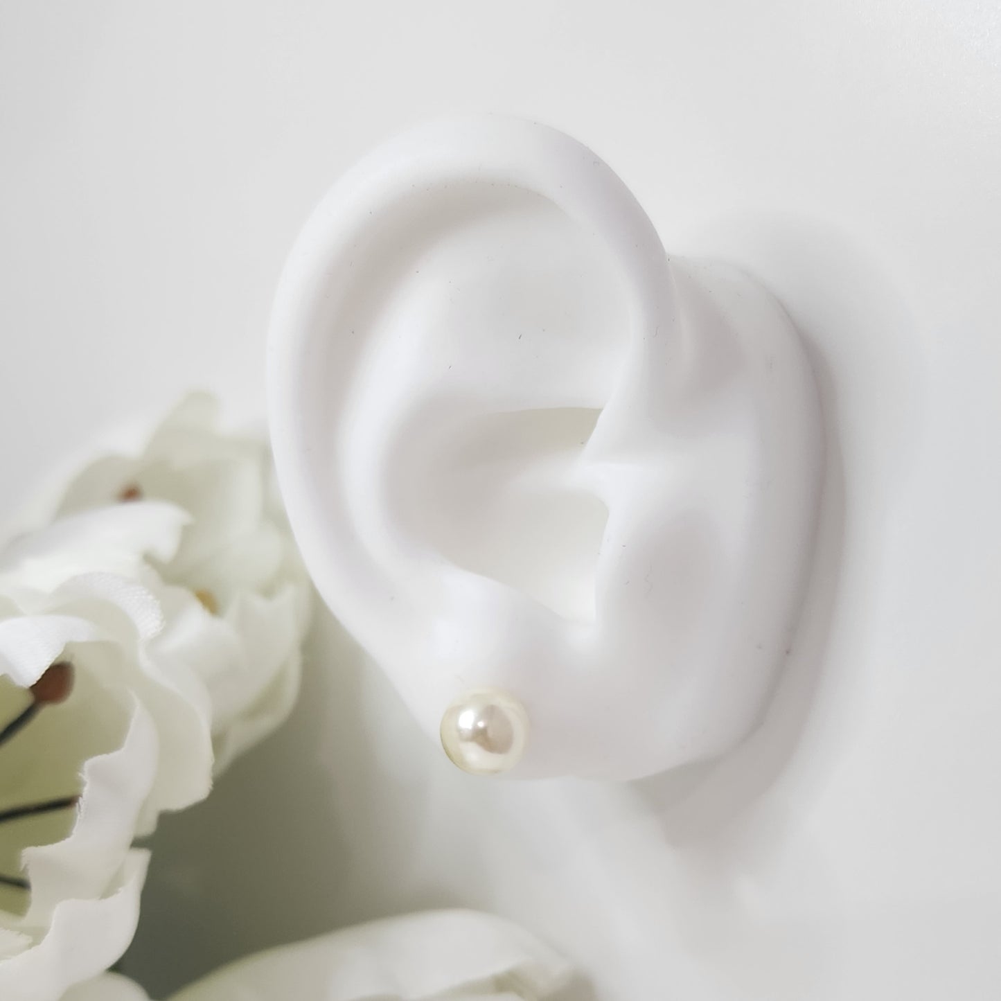 Pearl Stud