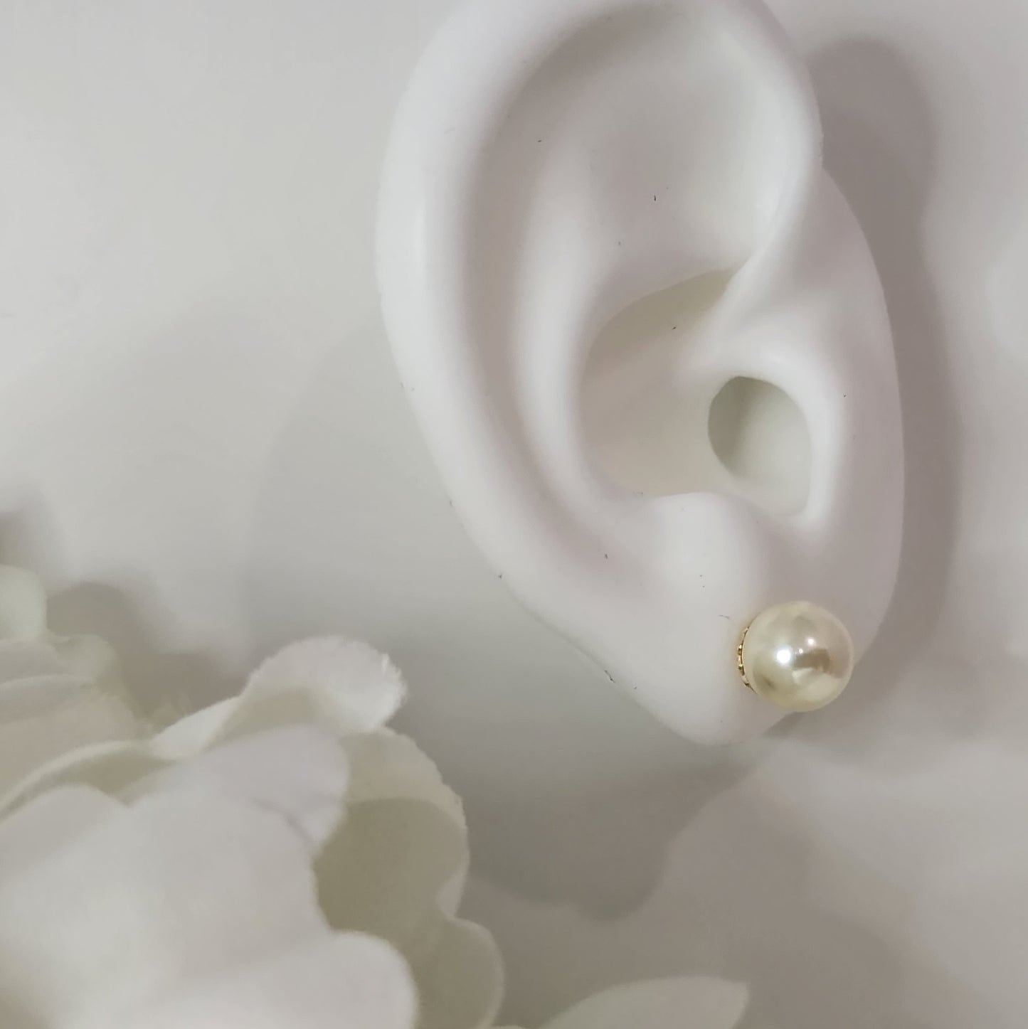 Pearl Stud