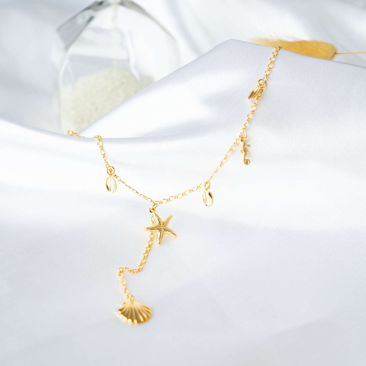 Take me to the beach long necklace