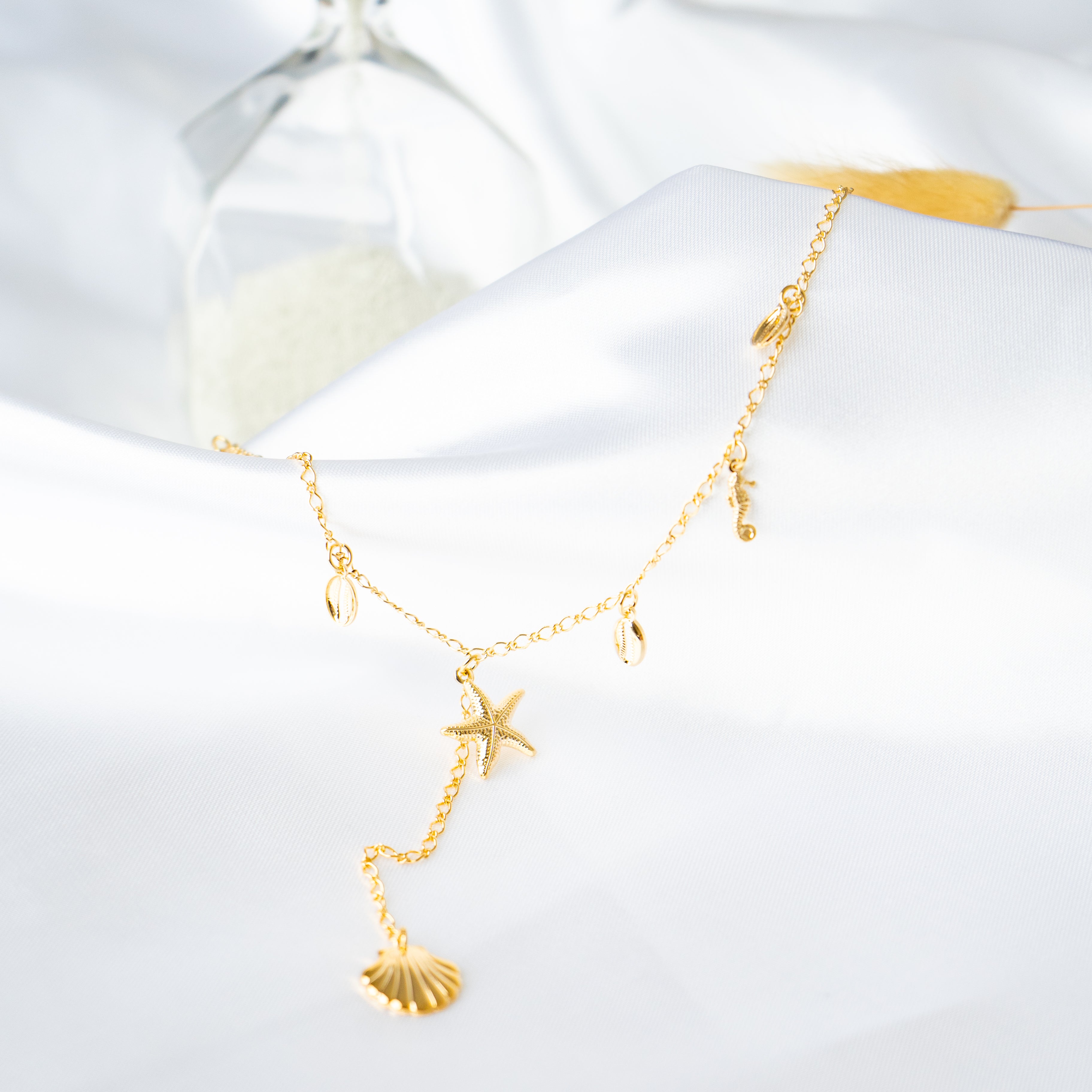 Take me to the beach long necklace