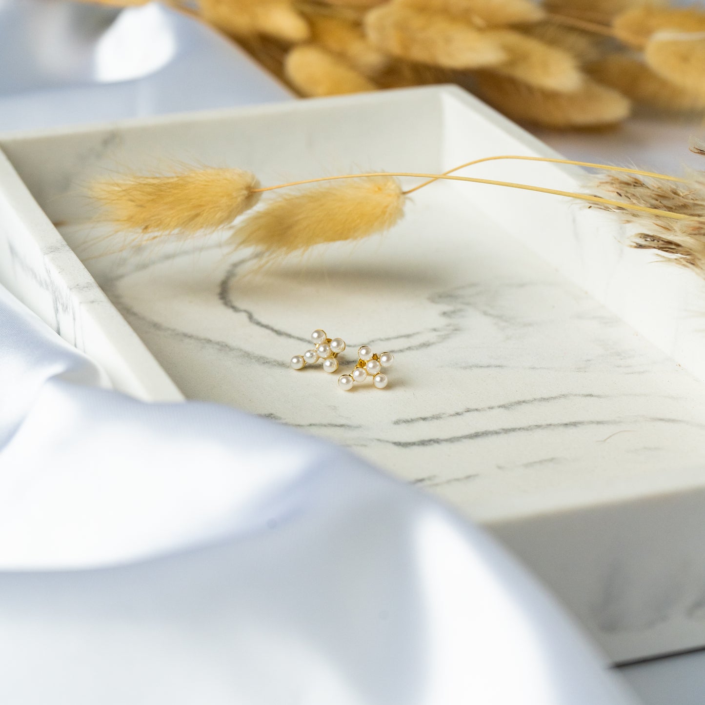 Perlita Small Cross Earrings