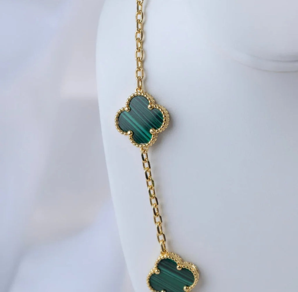 V Green Multiple Clover Necklace