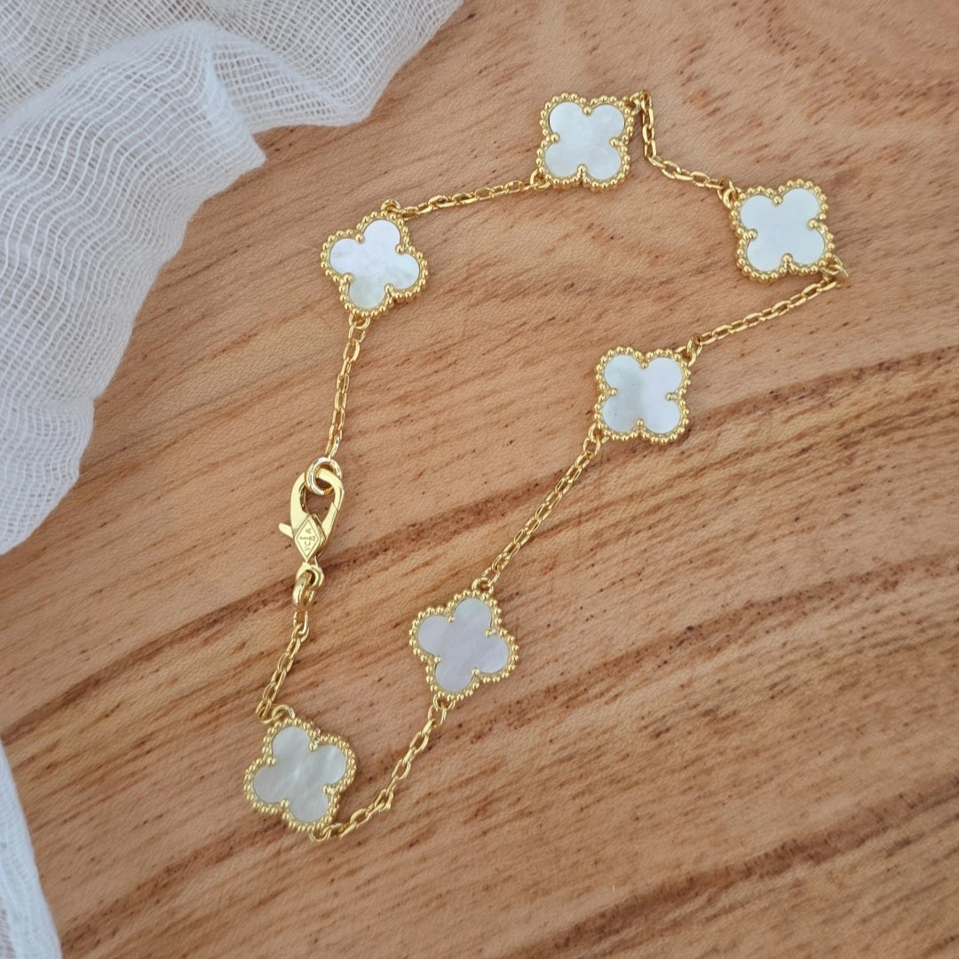 White Mini Plain Bracelet