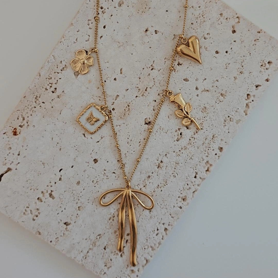 Velvet Handmade Necklace