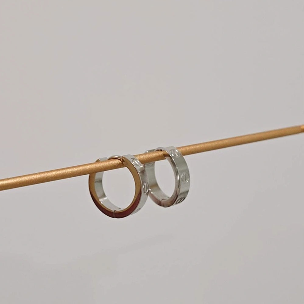 Crt Silver Medium Hoops