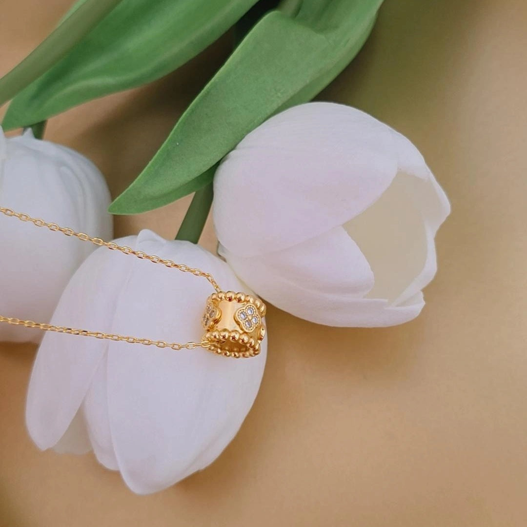 V Cylinder Necklace