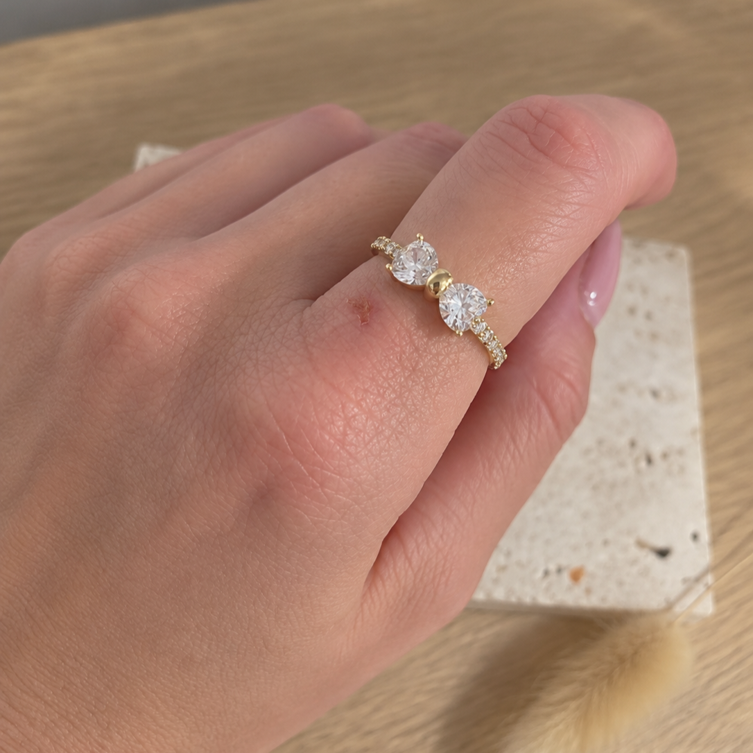 Anillo de Lazito Size 7.5 10K Gold