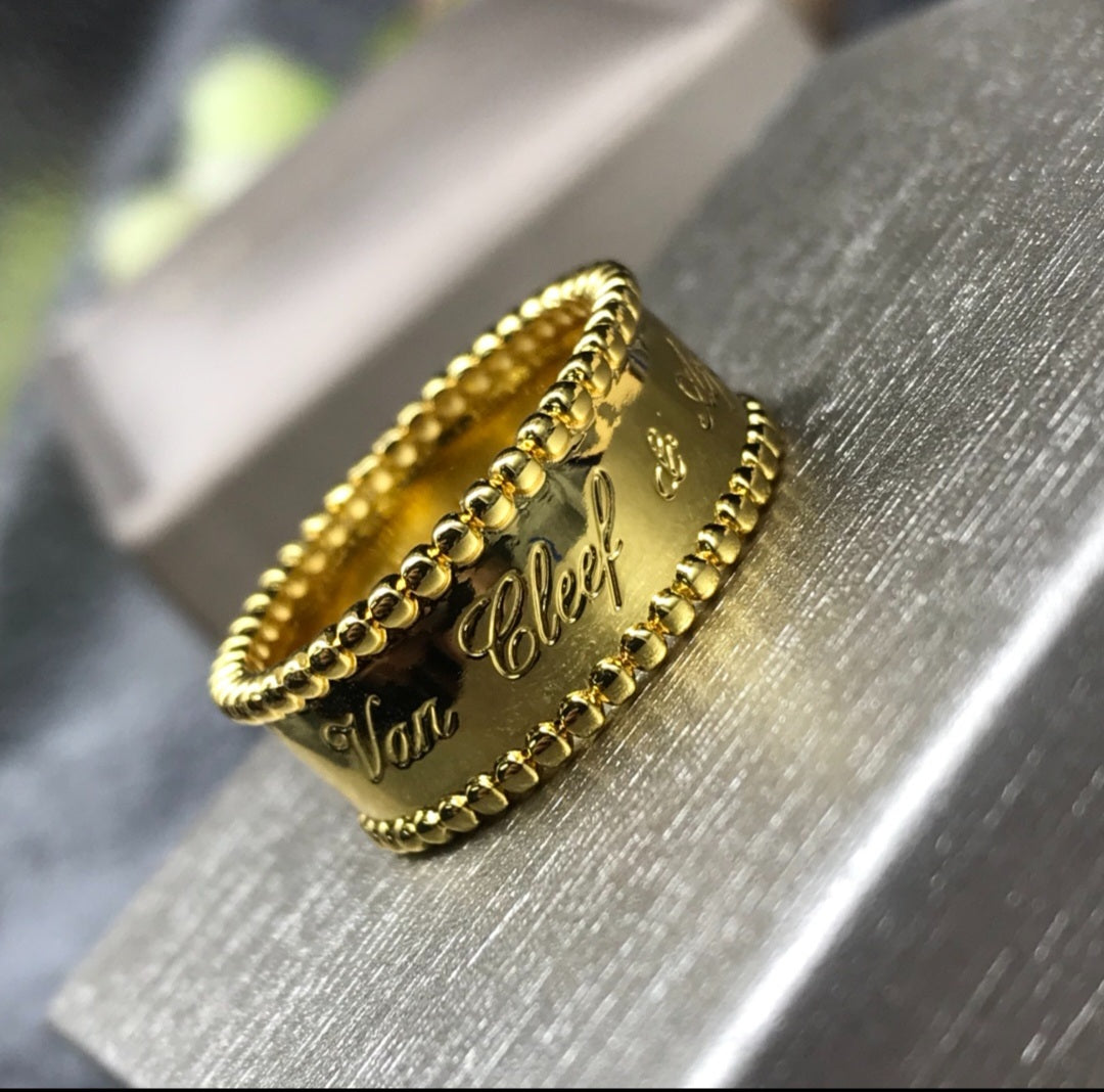 Thin Solid Rings