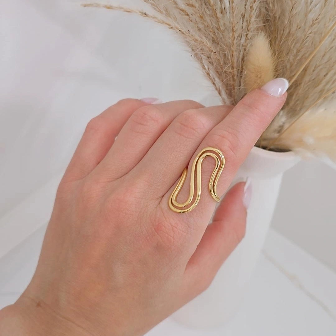 Lena Adjustable Ring