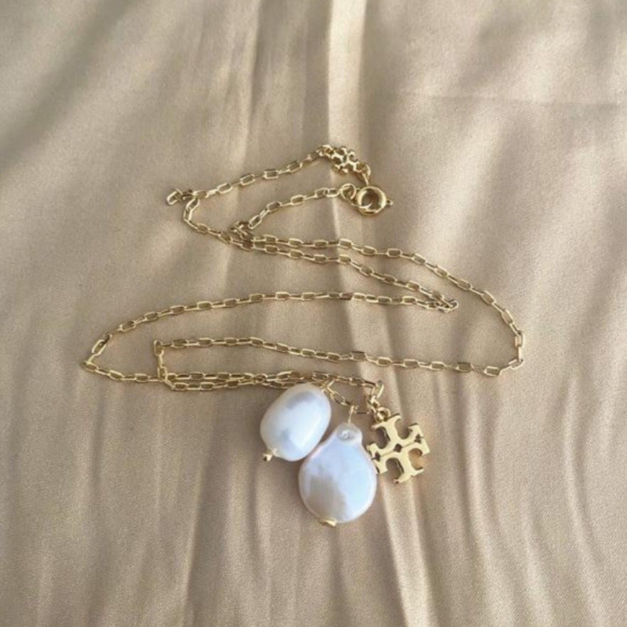 Pearl T Necklace