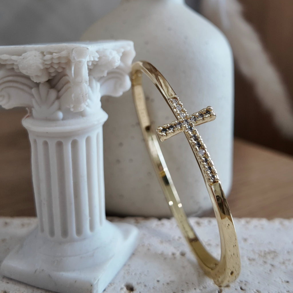 Cruz Bangle