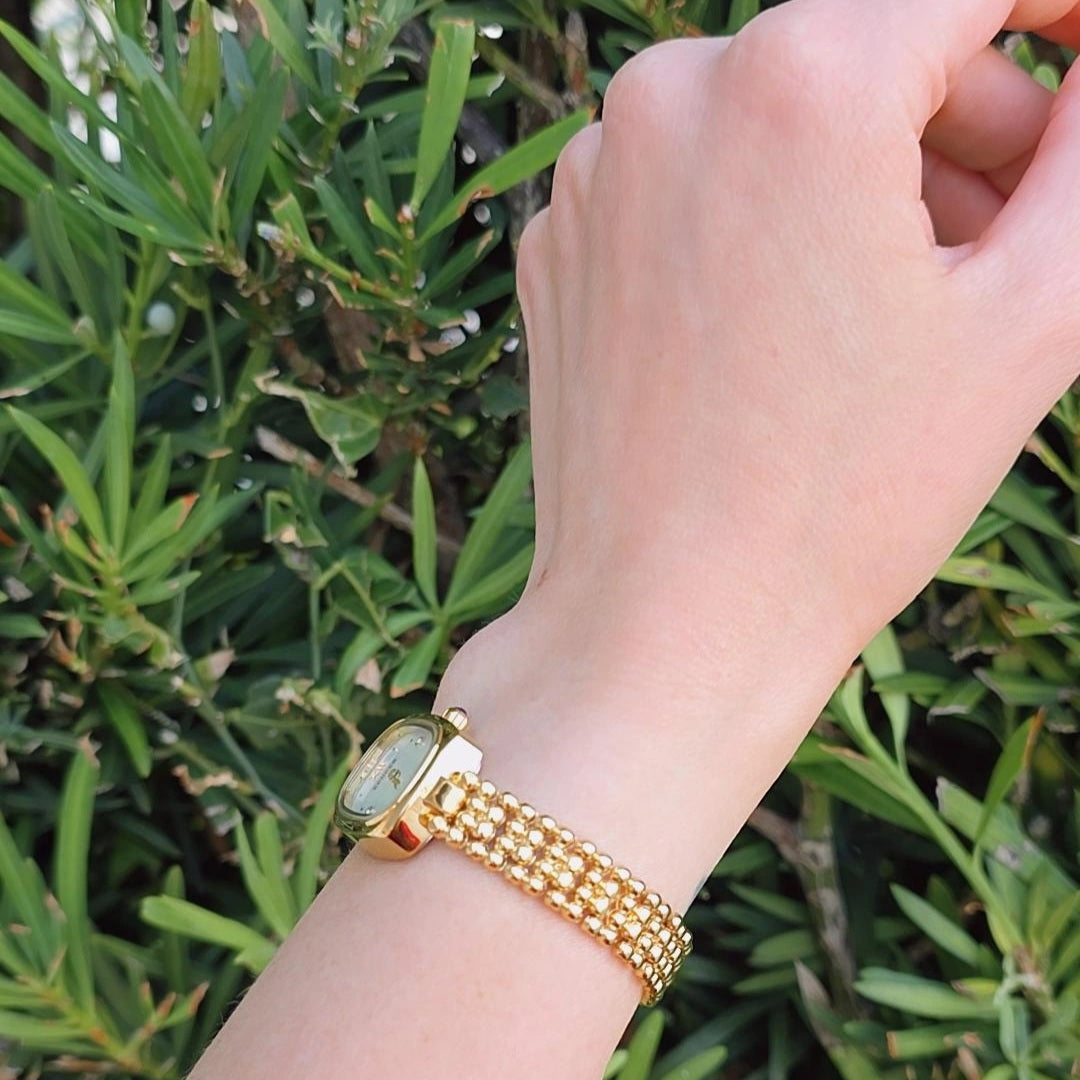 Mother of pearls watch