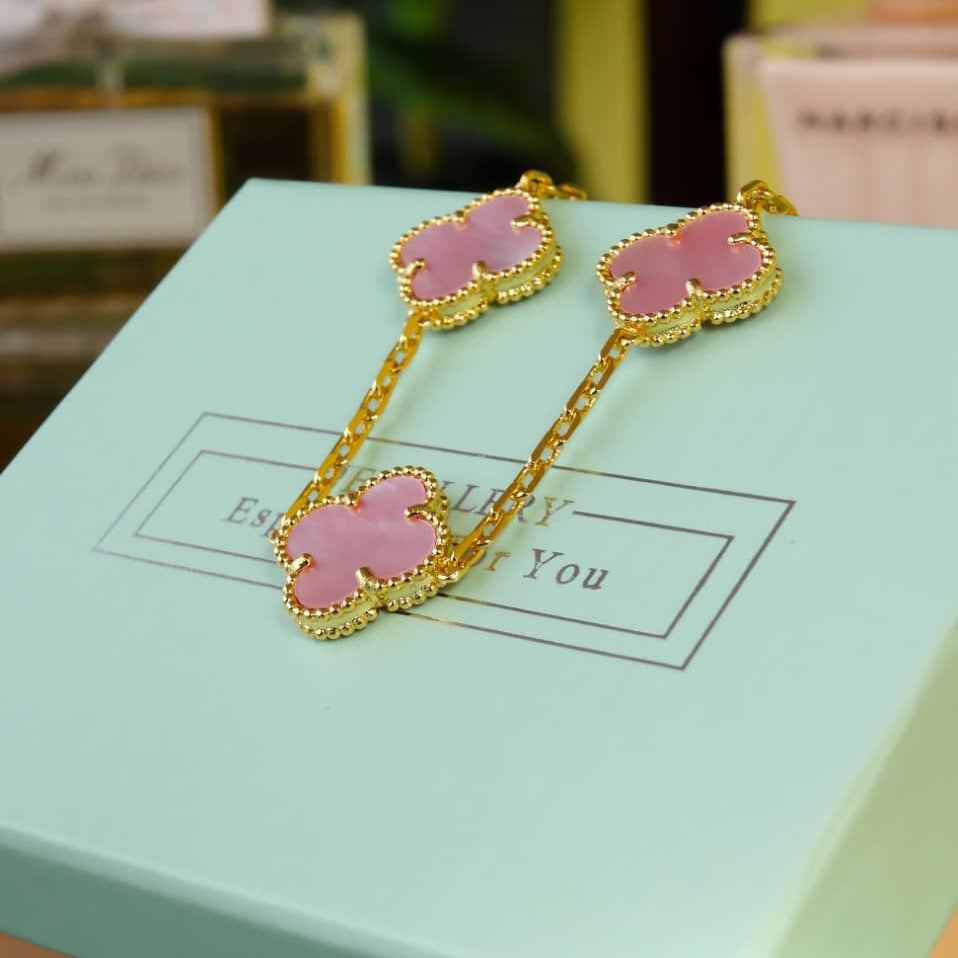 V Plain Pink Bracelet