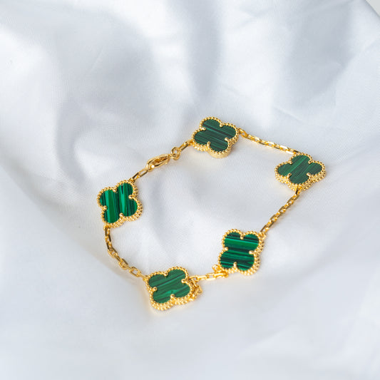 V Plain Green Bracelet